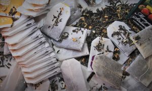 aroma, tee, drink, aromatic hydrocarbons, tea, herbs, the smell of, plants, herbal, ceylon, natural, herb, nature, organic, fragrant, trim, dried, tea bag, paper, express, purse, granules tea, fruit tea, advantages